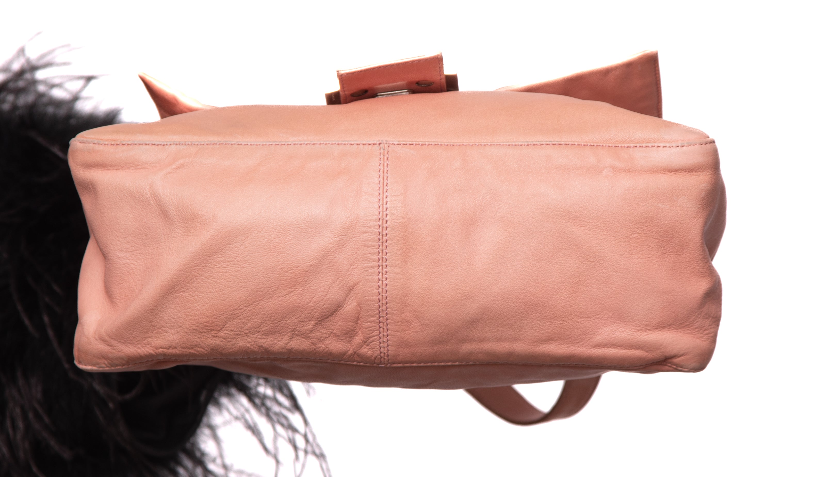 【FENDI】 pale pink leather mamma baguetta （関税送料込） Mamma Baguette Medium Leather Pink | Fendi